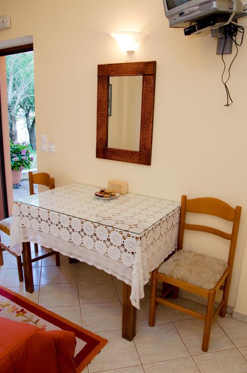 Nefeli Appartement Levídhion Buitenkant foto